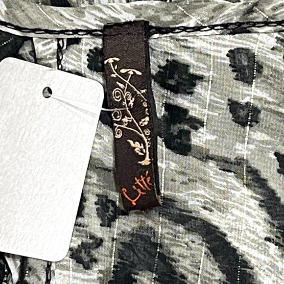 New Lette Small Gray Black Silver Threading Animal Print Swim Cover Boutique NWT - Picture 9 of 10